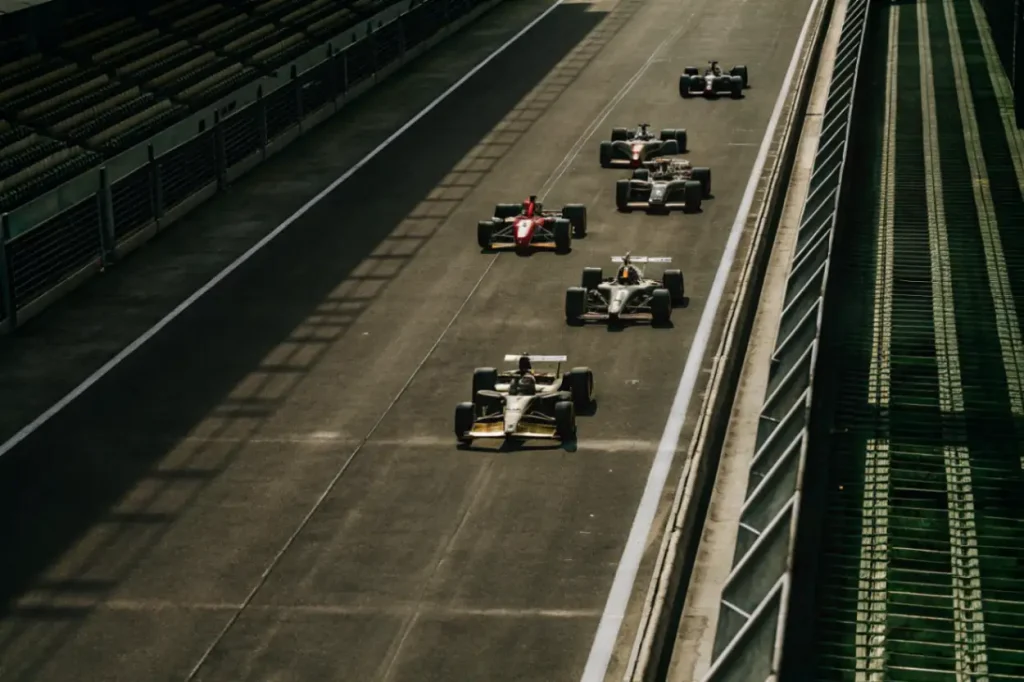 Формула 1: как менялись лидеры чемпионата за два десятилетия Формула 1: как менялись лидеры чемпионата за два десятилетия